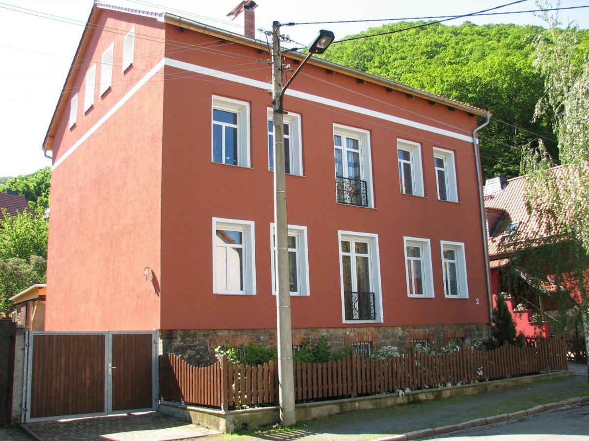 Am Bodetal Mit Wallbox Fuer E-auto